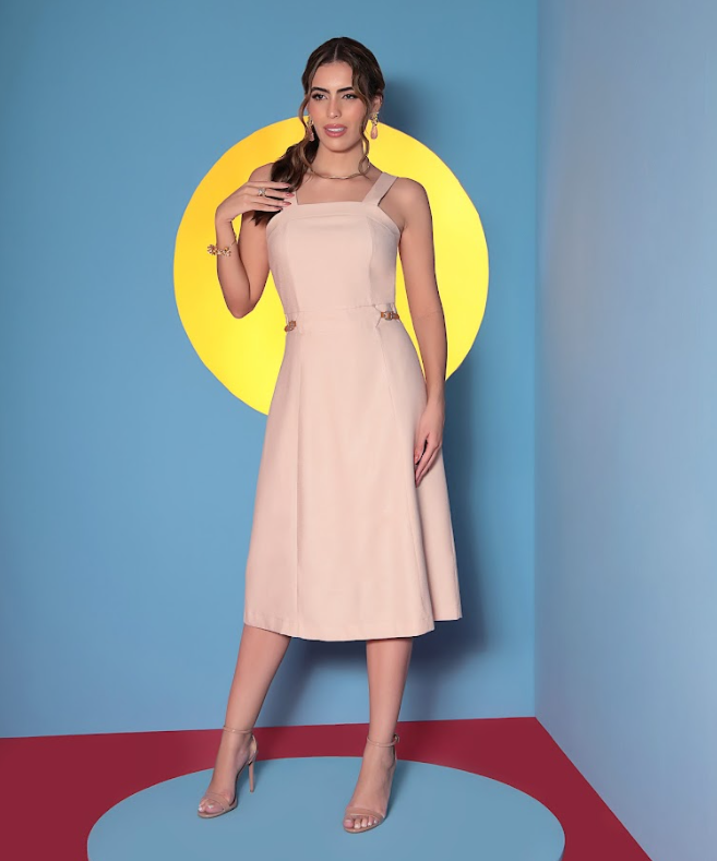 VESTIDO MIDI ALÇA GROSSA DETALHES LATERAL COURO - Imagem 3